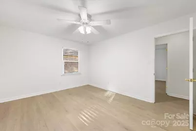 1840 Stoneyridge Drive, Charlotte, NC 28214 - Photo 19