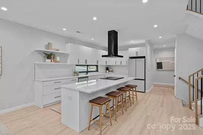 801 Autumnwood Lane, Charlotte, NC 28213 - Photo 19