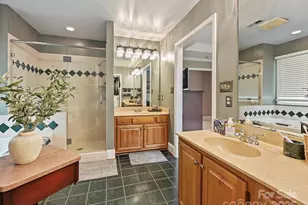 11902 Mountain Crest Cir, Charlotte, NC 28216 - Photo 17