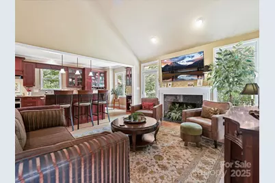 11902 Mountain Crest Circle, Charlotte, NC 28216 - Photo 7