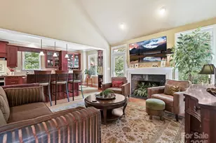 11902 Mountain Crest Cir, Charlotte, NC 28216 - Photo 7