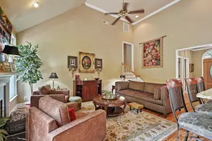 11902 Mountain Crest Cir, Charlotte, NC 28216 - Photo 13