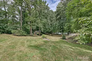 11902 Mountain Crest Cir, Charlotte, NC 28216 - Photo 31