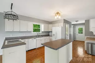 95 Friendship Rd, Burnsville, NC 28714 - Photo 13