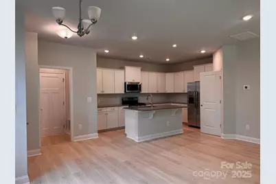 4025 Port Richmond Avenue #5, Gastonia, NC 28056 - Photo 7