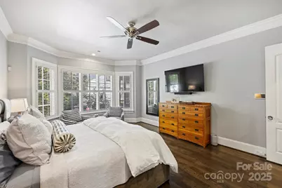 1869 Queens Road W, Charlotte, NC 28207 - Photo 19