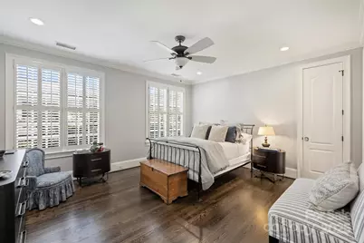 1869 Queens Road W, Charlotte, NC 28207 - Photo 37