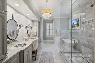 1869 Queens Rd W, Charlotte, NC 28207 - Photo 21