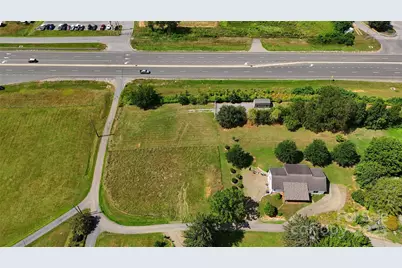 81 River Look Drive, Burnsville, NC 28714 - Photo 7