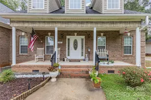 1517 Garrett Landen Drive, Clover, SC 29710 - Photo 3