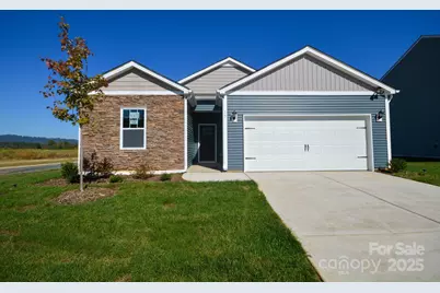 15 Shorthorn Road, Fletcher, NC 28732 - Photo 1