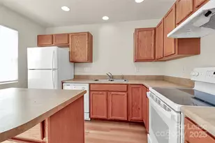 915 Par One Ct, Fort Mill, SC 29715 - Photo 15