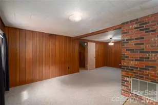 2320 Claremont Rd, Newton, NC 28658 - Photo 3