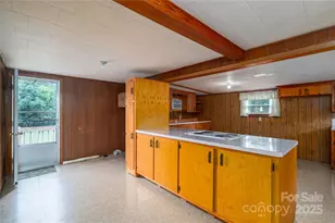 2320 Claremont Rd, Newton, NC 28658 - Photo 9