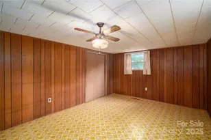 2320 Claremont Rd, Newton, NC 28658 - Photo 15