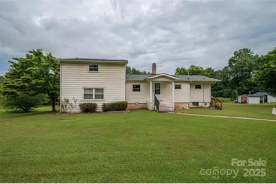 2320 Claremont Road, Newton, NC 28658 - Photo 1