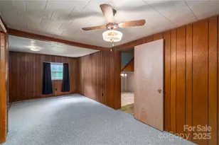 2320 Claremont Rd, Newton, NC 28658 - Photo 21