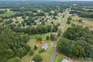 2320 Claremont Rd, Newton, NC 28658 - Photo 31