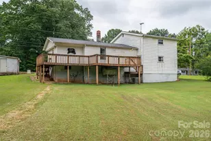 2320 Claremont Rd, Newton, NC 28658 - Photo 27