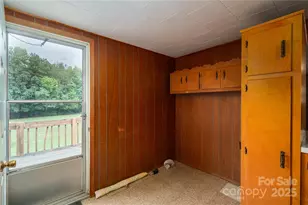 2320 Claremont Rd, Newton, NC 28658 - Photo 11