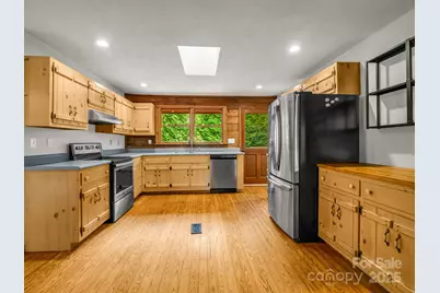 194 Bear Creek Drive, Fletcher, NC 28732 - Photo 7