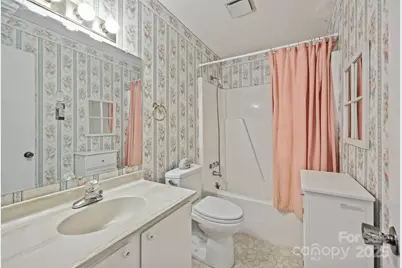 47 Edgewood Avenue NE #B-8, Concord, NC 28025 - Photo 19