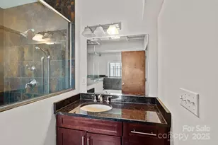 715 N Graham St, Charlotte, NC 28202 - Photo 9