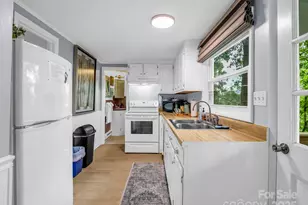 6 N Delano Rd, Asheville, NC 28805 - Photo 25