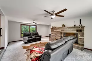 181 Fisher Crk Rd, Sylva, NC 28779 - Photo 17