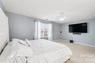 11001 Dulin Creek Blvd, Charlotte, NC 28215 - Photo 15