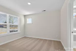 1523 Lithium Ln, Charlotte, NC 28211 - Photo 5