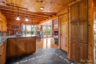 202 Panorama Dr, Nebo, NC 28761 - Photo 37