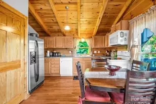 202 Panorama Dr, Nebo, NC 28761 - Photo 21