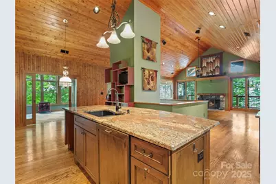 321 Sunset Point Road, Burnsville, NC 28714 - Photo 15