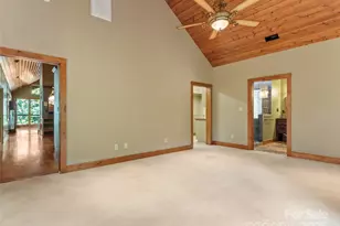 321 Sunset Point Rd, Burnsville, NC 28714 - Photo 23