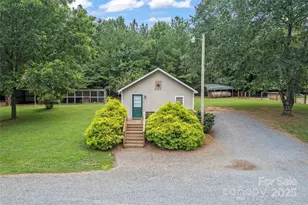 895 Mt Pleasant Rd W, Mount Pleasant, NC 28124 - Photo 43