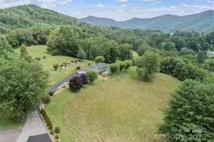 220 Grand View Ln, Burnsville, NC 28714 - Photo 3