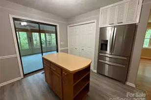 203 Haywood Knolls Dr, Hendersonville, NC 28791 - Photo 13