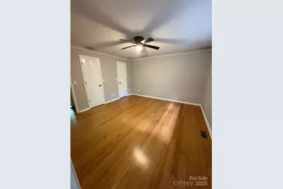 203 Haywood Knolls Drive, Hendersonville, NC 28791 - Photo 19