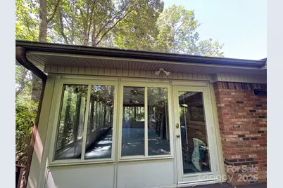 203 Haywood Knolls Drive, Hendersonville, NC 28791 - Photo 7