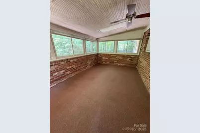 203 Haywood Knolls Drive, Hendersonville, NC 28791 - Photo 25