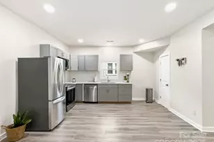 1112 W 5th Ave, Gastonia, NC 28052 - Photo 13