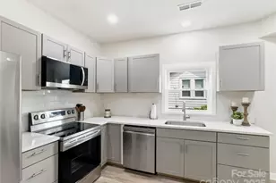 1112 W 5th Ave, Gastonia, NC 28052 - Photo 11