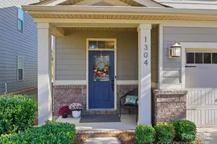 1304 Piedmont Park Dr, Charlotte, NC 28217 - Photo 3