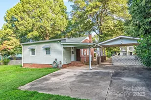 5212 Wales St, Charlotte, NC 28269 - Photo 5