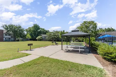 3001 Heathstead Place, Charlotte, NC 28210 - Photo 17