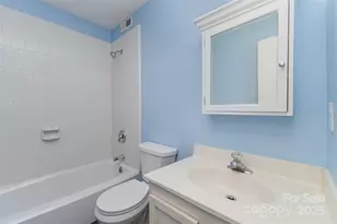 3001 Heathstead Place, Charlotte, NC 28210 - Photo 11