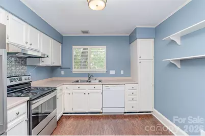 3001 Heathstead Place #D, Charlotte, NC 28210 - Photo 3