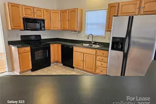 10020 Spring Park Dr, Charlotte, NC 28269 - Photo 7