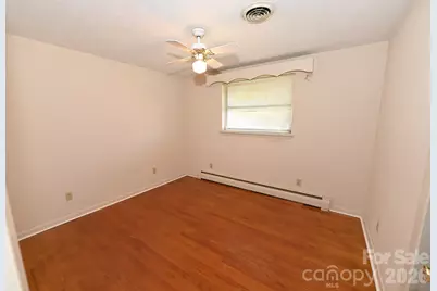 1740 23rd Avenue Lane NE, Hickory, NC 28601 - Photo 17